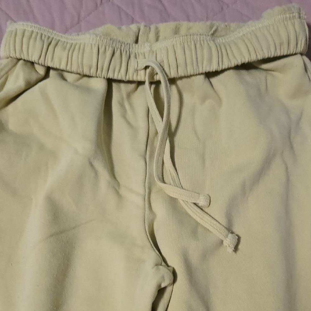 Garage Yellow Cropped Zippie and Sweatpants Set - Picture 7 of 7